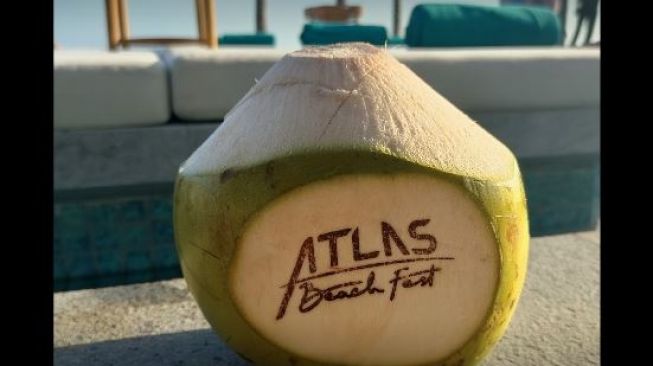 Cara Masuk Dan Daftar Harga Day Bed Hingga Sofa di Atlas Beach Fest Bali