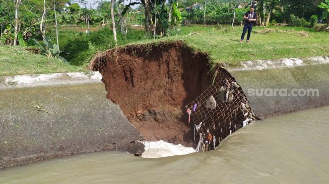 Viral Video Tanggul Jebol di Banjarnegara, Warganet Sebut Seperti Putaran Dajjal, Begini Kondisi Aslinya