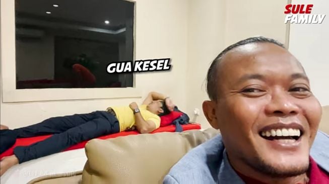 heboh Sule ganggu Andre Taulany saat istirahat (YouTube/Sule Family)