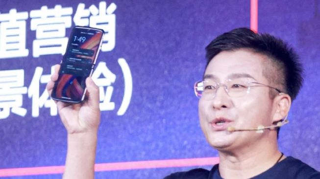 Peluncuran Motorola Razr 2022 Ditunda, Digadang Bakal Saingi Galaxy Z Flip 4 dan Ponsel Lipat Oppo