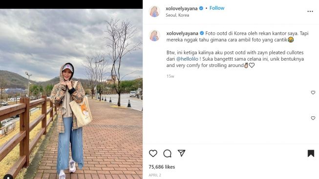 Foto:  Intip 5 Potret Ayana Moon Gantikan Hijab dengan Topi dan Jaket