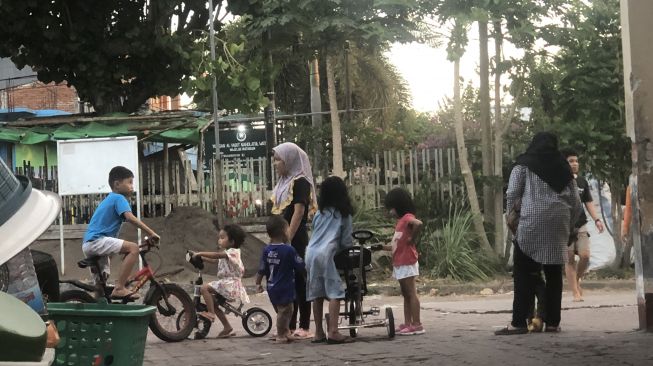 Merawat Mimpi Dan Mengingat Pesan Ibu di Pengungsian Ahmadiyah