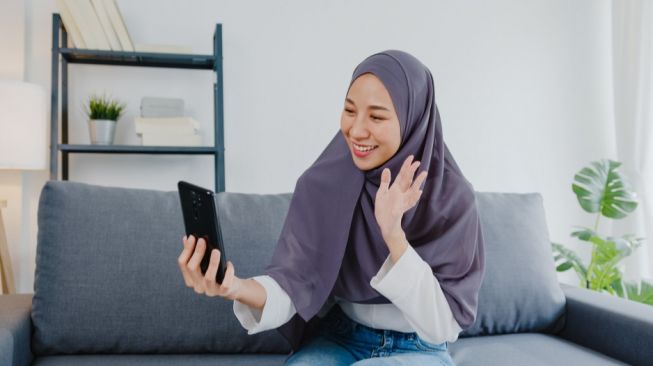 Guru SMKN 2 Pinrang Rayu Murid Lewat Video Call, Polisi Langsung Ambil Tindakan