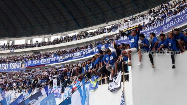 Dear Suporter PSIS Semarang: Dilarang Berangkat ke Markas Persib Bandung!