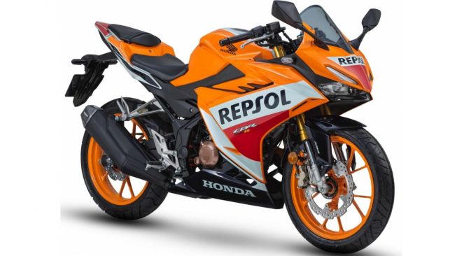 Honda CBR150R livery Repsol Honda hadir di Malaysia (Paultan)