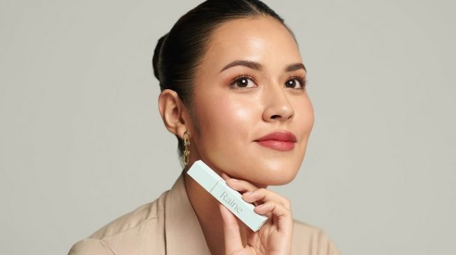 Raisa Akan Luncurkan Brand Makeup. (Raine Beauty)