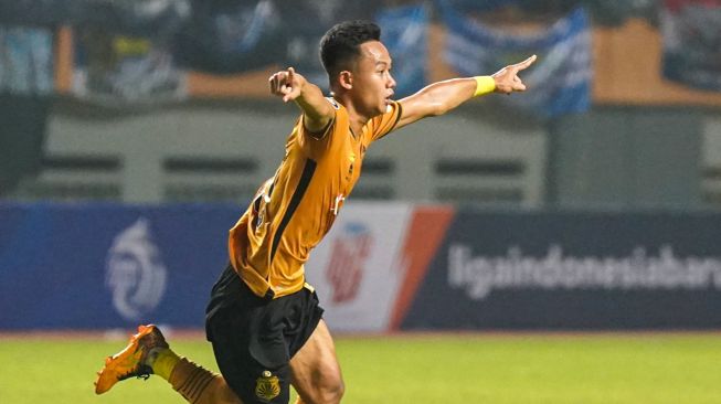 Pemain Bhayangkara FC, Sani Rizki Fauzi usai membobol gawang Persib Bandung (Dok. Bhayangkara FC).