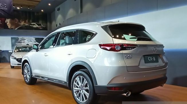 Diluncurkan di Indonesia, Selasa (26/7/2022), harga Mazda CX-8 sekitar Rp 795 juta. [Antara]