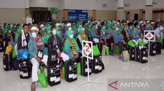 Karena Sakit, Dua Orang Jamaah Haji Asal Sragen Terpaksa Ditinggal di Medan untuk Jalani Perawatan