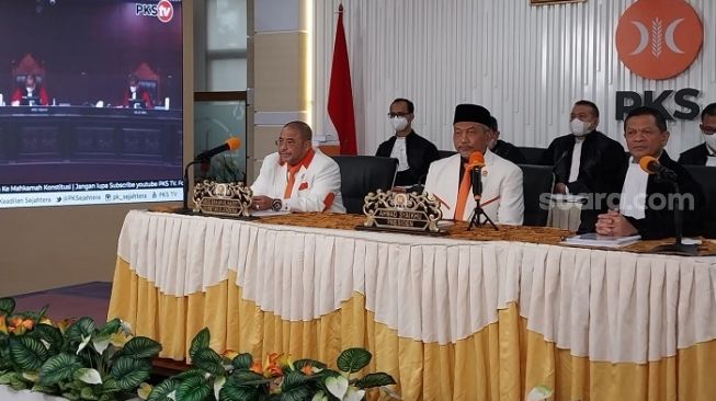 Ditonton Presiden dan Sekjen via Daring, PKS Gelar Nobar Sidang Perdana Gugatan PT 20 persen di MK