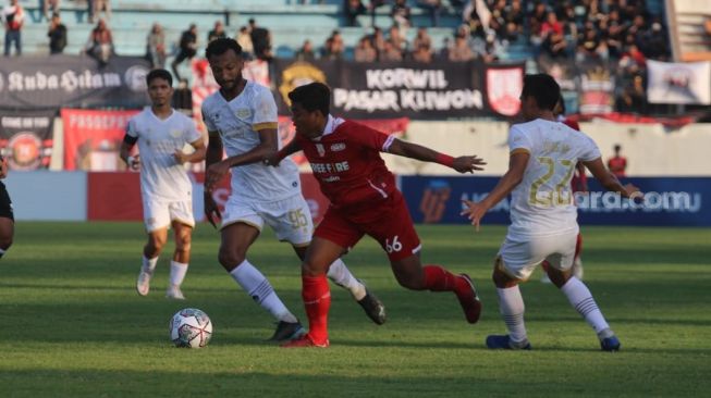 Konsentrasi di Awal Pertandingan Jadi Pekerjaan Rumah Pelatih Persis Solo