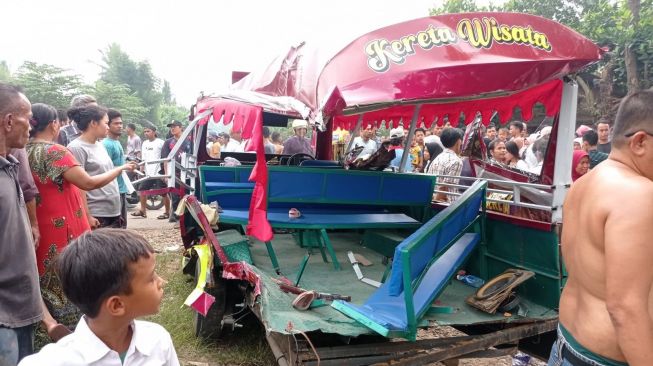 Ini Pengakuan Sopir Odong-odong Sebelum Tertabrak Kereta di Serang