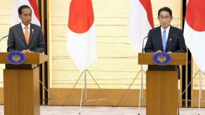 Jokowi Resmi Cabut Pembatasan Impor Makanan Jepang