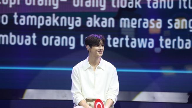 Cha Eun Woo saat menggelar fan meeting di Tennis Indoor Senayan, Jakarta pada Sabtu (23/7/2022) [Dok: Lumina Entertainment]