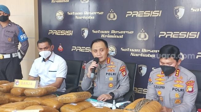 Dikirim ke Jakarta Pakai Avanza, 2 Kurir Narkoba Jaringan Sumatra-Jawa Diupah Rp5 Juta dan Ganja 10 Kg