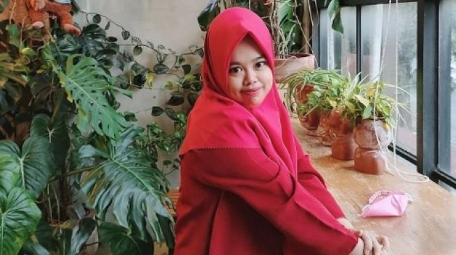 Kekeyi Akui Unggah Foto USG Perut Kucing, Dewi Perssik: Oh Biar Diundang ke TV?