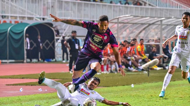 Aksi striker RANS Nusantara FC Wander Luiz saat laga kontra PSS Sleman (Dok. RANS Nusantara FC).