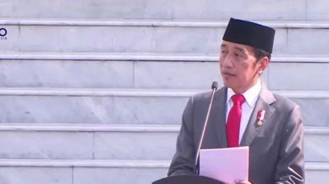 Presiden Minta Relawan Jokowi 'Ojo Kesusu' Terlibat Dukung-Mendukung Capres 2024