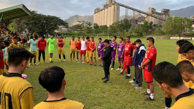 Bidik Kemenangan Perdana di Liga 2 2022/2023, Pemain Semen Padang Harus Percaya Diri