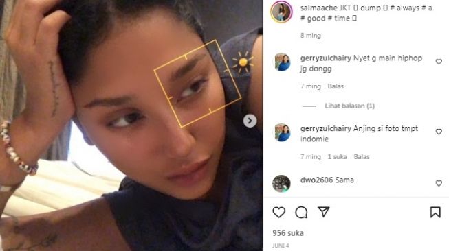 Potret tato anak kembar Titi DJ, Salma dan Salwa [Instagram/@salmaache]