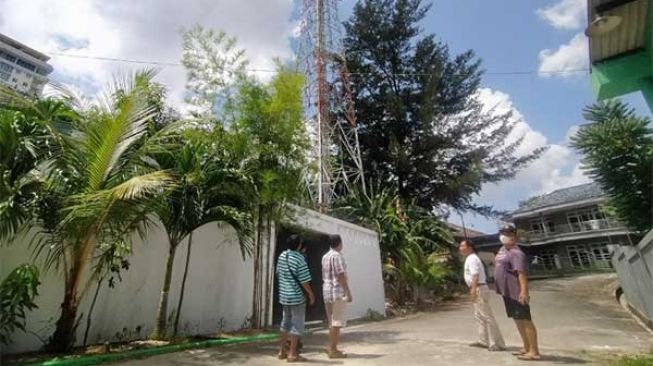 Tower Indosat yang Dikeluhkan Warga Baloi Kusuma Dibongkar September Mendatang