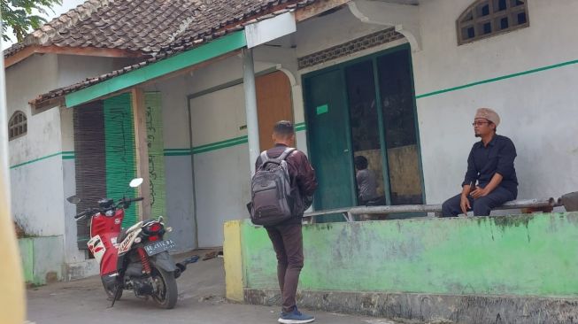 Mau Berangkat Ngajar ke Pondok, Pria Magetan Ditangkap Tim Densus 88 Diduga Terlibat Terorisme