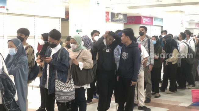 10 Ribu Warga Padati Job Fair di Jakarta Barat, Kadis: Lonjakan Hampir 3 Kali Lipat Target