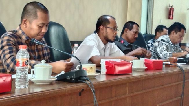 Pengembang Mangkir Diundang Dewan, Takut ?