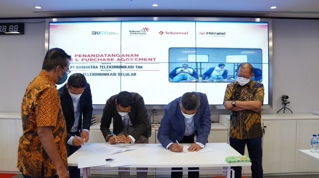 Proses akuisisi antara Telkomsel x Mitratel. [Telkomsel]