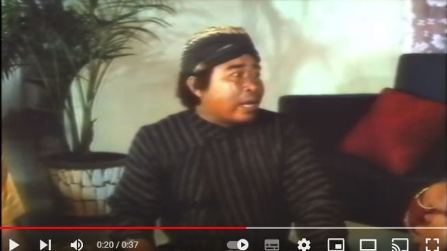 VIDEO Kondisi di Rumah Duka Mendiang Eddy Gombloh, Sang Istri Minta Maaf