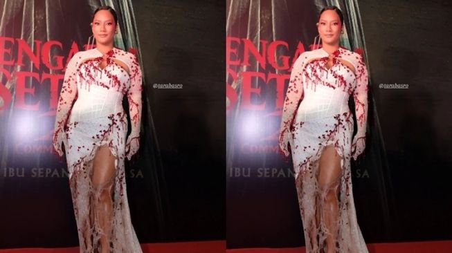 Potret Tara Basro di Gala Premiere 'Pengabdi Setan 2' (Instagram/@bahasa_hanief)