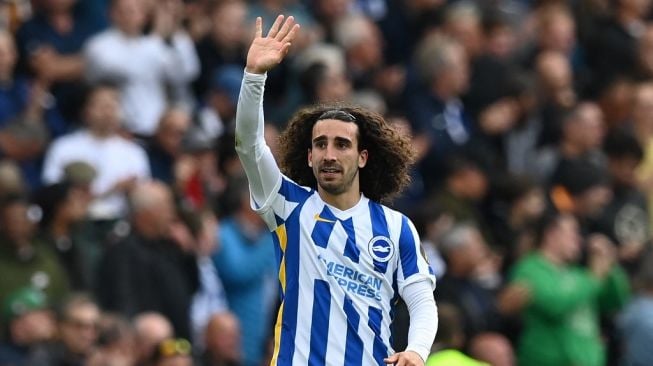 Bek sayap Brighton, Marc Cucurella. [GLYN KIRK / AFP]