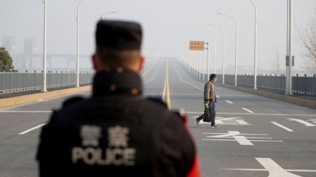 Perempuan Membabibuta Serang Bocah TK di China, Kabur Tertangkap Setelah Dikejar Ribuan Polisi