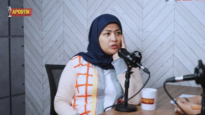 8 Potret Dulu dan Kini Ira Riswana, Artis Lawas yang Anaknya Terlibat Kasus Kecelakaan Berujung Maut