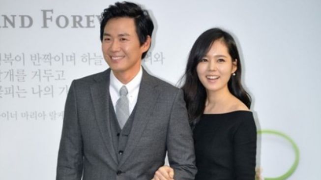 Pasangan Artis Cinlok di Drama Korea (Soompi.com)