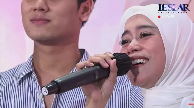  Momen Kejutan Ulang Tahun Lesti Kejora (YouTube/Leslar Entertainment)