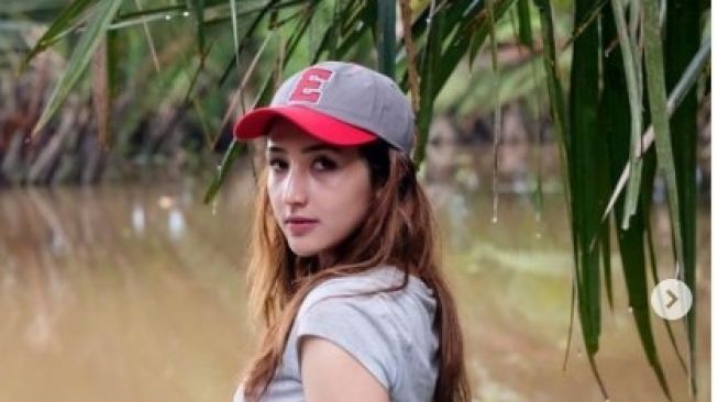 Begini Langkah Kecil Selebgram Nadia Alaydrus Untuk Menjaga Alam