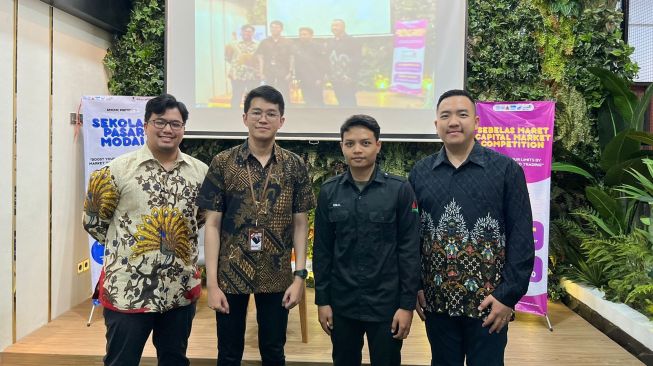 Gelar Sekolah Pasar Modal di Solo, Stockbit Ajak Mahasiswa Ikut Kompetisi Trading Saham