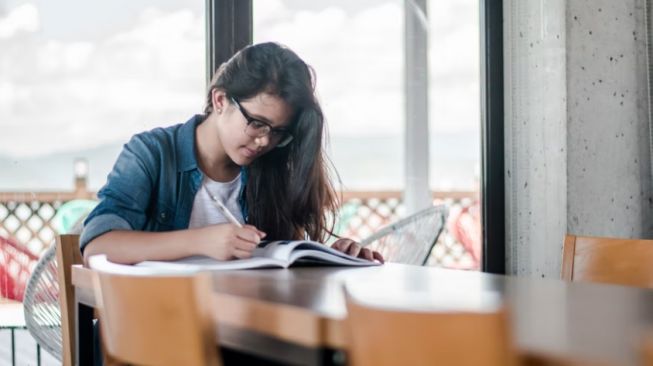 3 Hal yang Tidak Semestinya Menyurutkan Semangat Belajar