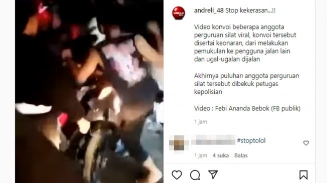 Konvoi perguruan silat berakhir ricuh dan mengeroyok driver ojek online. (Instagram/@andreli_48)