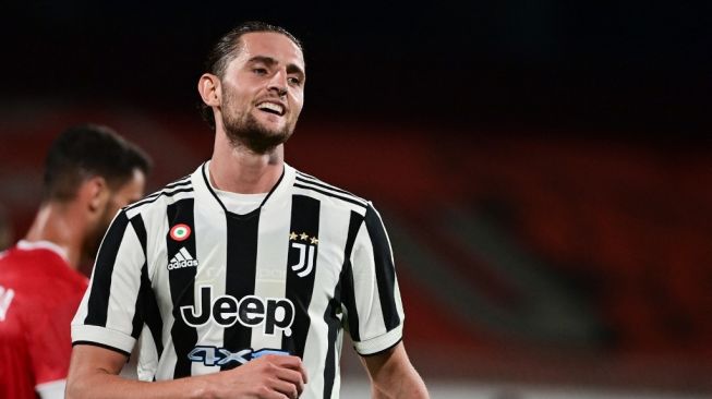 Gelandang sentral Juventus, Adrien Rabiot. [MIGUEL MEDINA / AFP]