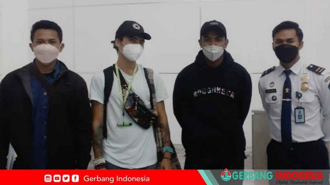 Ngamuk di Gili Trawangan, Imigrasi Mataram Deportasi Warga Rusia