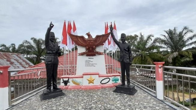 Bangun Patung Soekarno dan Jokowi, Winoto Habiskan Rp 300 Juta