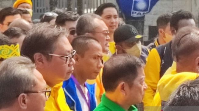 Kemarin Koalisi Gerindra dan PKB, Kini Koalisi PAN-Golkar-PPP Daftar Bareng ke KPU