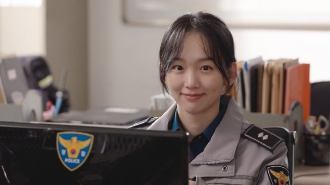 Artis Cantik Jadi Polisi di Drama Korea (hancinema)