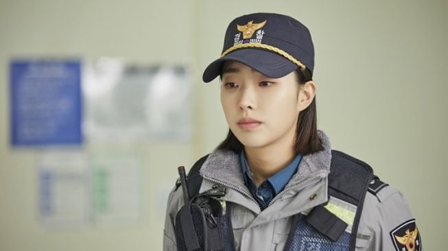 Artis Cantik Jadi Polisi di Drama Korea (hancinema)