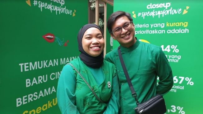 Suami Mumuk Gomez Diminta Cari Wanita Cantik, Jawaban Berkelasnya Banjir Pujian