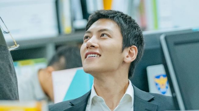 Momen Ji Chang Wook di Balik Layar If You Wish Upon Me (Instagram/@kbsdrama)