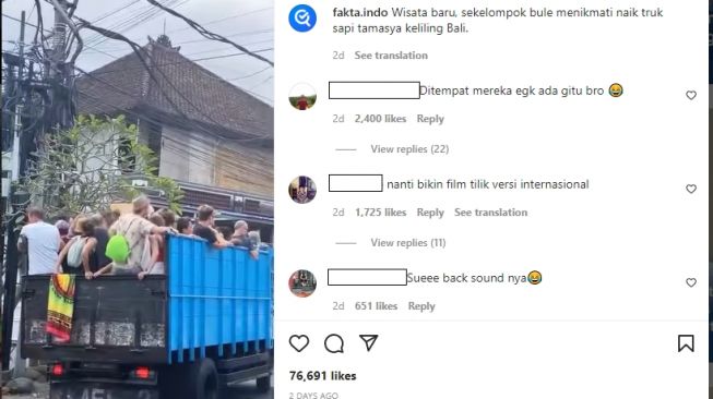 Potret Rombongan Bule Terciduk Naik Truk Di Bak Belakang, Publik Sebut ...