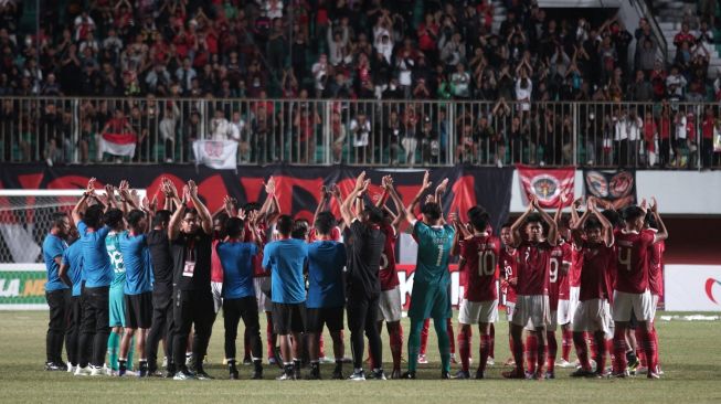 Atmosfer Suporter Indonesia di Piala AFF U-16 Luar Biasa, Wasit Asal Brunei Takjub